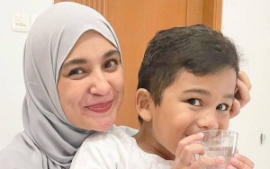 Adam Nangis Kambingnya Disembelih untuk Kurban, Aksi Shireen Sungkar Hibur Sang Putra Tuai Pujian
