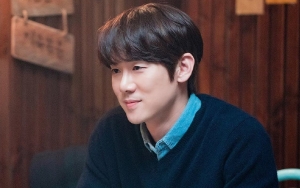 Sama-sama Epik, Perubahan Yoo Yeon Seok di 'Hospital Playlist' dan Drama Ini Dikira Beda Orang
