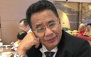 Keren, Protes Hotman Paris Soal Biaya Selangit Kremasi Jenazah Covid-19 Sampai Mendunia