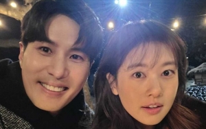 Kim Ji Suk Bikin Jung So Min Salah Paham Saat Syuting Adegan Ciuman 'Monthly Magazine Home'