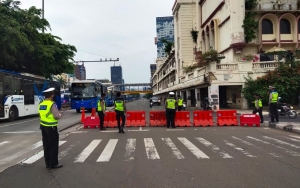 Kasus Meninggal COVID-19 RI Masih 1.000 Lebih, PPKM Level 4 Diperpanjang Sampai 2 Agustus