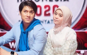 Tak Tahu Sedang Live IG, Rizky Billar Rangkul Mesra dan Cium Dahi Lesti Andryani