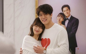 Ha Suk Jin dan Park Ha Sun Ungkap Rasanya Reuni Mesra Jadi Cameo 'Monthly Magazine Home'