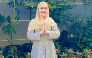 Perang Lawan Haters, Ayu Ting Ting Mendadak Pamer Foto Seksi Malah Bikin Netter Bingung