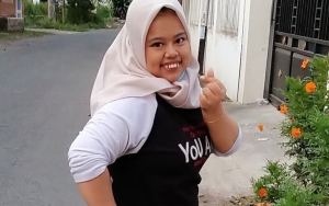 Wajah Tirus Rahmawati Kekeyi Bikin 'Mantan Nyesel', Foto Before-After Diet Tuai 'Kejanggalan'?
