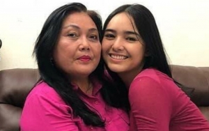 Ungkapan Rindu Amanda Manopo Usai Ibunda Meninggal Dunia Banjir Air Mata: Tinggal Kita Bertiga