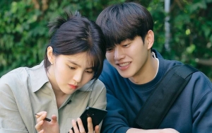 Promosi 'Nevertheless', Song Kang Bikin Han So Hee Malu karena Tak Sadar Jawab Pertanyaan Miliknya