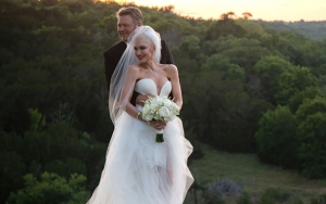 Blake Shelton Enggan Rahasiakan Pernikahannya Dengan Gwen Stefani, Beber Alasan Emosional  Ini