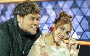 Ivan Gunawan Foto Manis Bareng Ayu Ting Ting Rayakan Keberhasilan Ini, Fans Tak Kalah Heboh