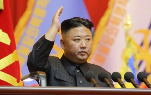 Perban di Leher Kim Jong Un Picu Rumor Tumor, Mata-Mata Korsel Bongkar Fakta Ini