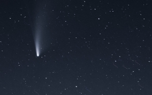 Malaysia Sediakan Live-Streaming Bagi Warga yang Ingin Saksikan Hujan Meteor Perseid