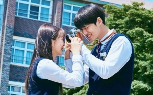 Yeri Red Velvet dan Hongseok Pentagon Tidur Bareng di Cuplikan Episode Baru 'Blue Birthday'