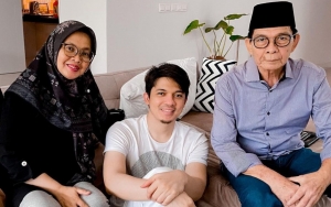 Sambil Menangis, Irwansyah Ungkap Keinginan Terakhir Ibunda Setelah Sempat Sadar dari Koma