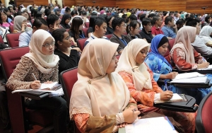 RI Siapkan Bantuan UKT Rp2,4 Juta, Ternyata Cuma untuk Mahasiswa Seperti Ini