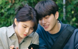 Han So Hee dan Song Kang Pamer Chemistry Saat Syuting Adegan Mesra 'Nevertheless'