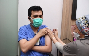 Kemenkes Tolak Instruksi WHO Tunda Vaksin Booster: Nakes Dalam Keadaan Darurat