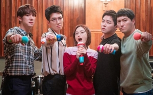 Bukan Jo Jung Suk-Jeon Mi Do, Adegan 'Hospital Playlist 2' Ini Dinilai Friendzone Seungguhnya