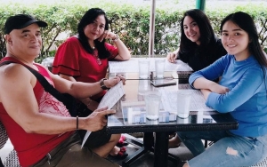 Angelica Manopo Beber Kronologi Kepergian Ibunda, Saturasi Sempat 100 Persen