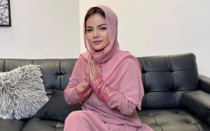 Penampakan Dinar Candy Berhijab Pasca Diciduk Polisi Soal Aksi Bikini, Bikin Pangling?