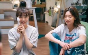 7 Bukti Lee Ho Jung-Yoon Seo A Pasangan Lesbian di 'Nevertheless', Dialog Terakhir Kuatkan Dugaan