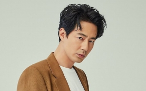 Tak Punya Medsos Karena Takut, Ini 7 Potret Tampan Jo In Sung Yang Super Langka