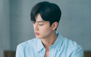 Tak Ditayangkan, Song Kang Asyik Lakukan Ini Saat Syuting Jadi Model di 'Nevertheless'