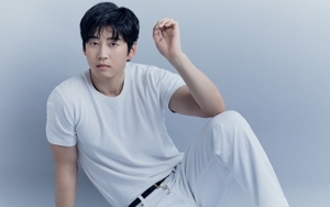 Yoon Kye Sang Umumkan Rencana Pernikahan dengan Pacar CEO