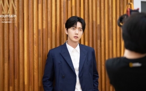 Totalitas Banget, Park Hae Jin Rela Lakukan Ini Demi Siapkan Peran Pesulap di 'From Now Showtime!'