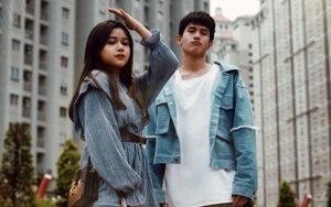 Tukaran Baju dengan Brisia Jodie, Penampilan Julian Jacob Pakai Crop Top Bikin Salfok
