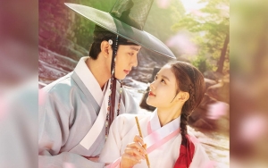 Takdir Terikat, Ahn Hyo Seop Tindih Kim Yoo Jung di Teaser 'Lovers Of The Red Sky'