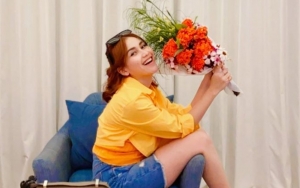 Ada Ayu Ting Ting, ini 7 Pesona Artis Banyak Haters Yang Kariernya Tetap Cemerlang