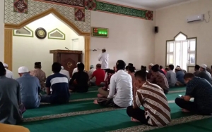 Hal yang Perlu Dilakukan Pengurus Masjid Jika Gelar Salat Jumat di Jakarta Semasa PPKM