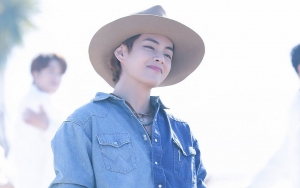 Ini yang Biasa Dilakukan V BTS Selama Berjam-jam Saat Sendirian di Rumah