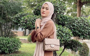 Aksi 'PDKT' Henny Rahman ke Anak Alvin Faiz Kembali Disorot