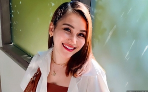 Ayu Ting Ting Unggah Foto Liburan, Penampilan Pakai Baju Seksi Justru Tuai Pujian