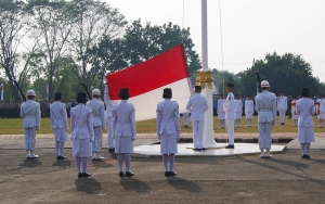Upacara HUT ke-76 RI Besok Hadirkan Bendera Pusaka dan Naskah Proklamasi Asli, Bisa Ditonton di Sini
