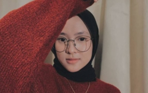 Sukses Jadi Penyanyi Gambus, Nissa Sabyan Ternyata Pernah Jadi Montir Hingga Usaha Warnet