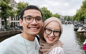 Putuskan Tak Ingin Punya Anak, Intip 7 Potret Gita Savitri Dan Suami Pamer Kemesraan