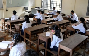 Masih Pandemi, Jokowi Sebut Bisa Kembali Sekolah Tatap Muka Jika Pelajar Sudah Divaksin COVID-19