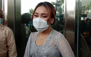 Ayu Ting Ting Tanggapi Isu Settingan Rizky Billar dan Lesty Kejora: Mereka Saling Cinta!