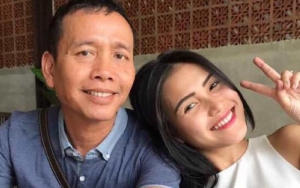 Ayu Ting Ting Boyong Orangtua Ke Akad Rizky Billar-Lesty Kejora, Penampilan Abdul Rozak Disorot