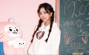 Yuna ITZY Uji Kemampuan Artistik dengan Alat Lukis Tradisional, Bagaimana Hasilnya?
