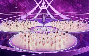 Jalani Connect Mission, Peserta 'Girls Planet 999' Tampil Energik di Atas Panggung
