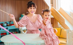 Tak Tanggapi Kabar Dilaporkan Balik Haters, Shandy Aulia Pilih Tulis Pesan Menyentuh untuk Claire