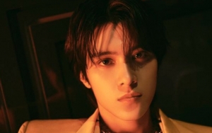 7 Potret Charming Hendery NCT Yang Batal Rilis Single Unit Karena Skandal Lucas