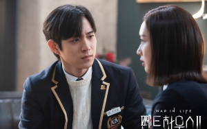 Kim Young Dae Buka-Bukaan Soal Hubungannya Dengan Aktor 'Penthouse' di Lokasi Syuting