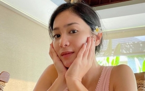 Bunga Zainal Bingung Jawab Saat Rumah Disebut Kecil Hingga Teras Dicibir Retak, Balik Tanya Begini