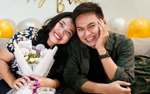 Cerita Mumuk Gomez Usai Sebulan Menikah dengan Eno Retra: Makin Nyaman Tunjukkan Hal Absurd