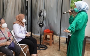 Menkes Ungkap Booster Bisa Pakai Sinovac Jika Nakes Takut KIPI 'Keras' Moderna