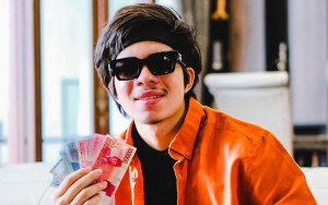 Mirip 'Ikoy-Ikoyan', Atta Halilintar Beri Laptop Hingga Uang Rp 30 Juta Wujudkan Keinginan Netizen